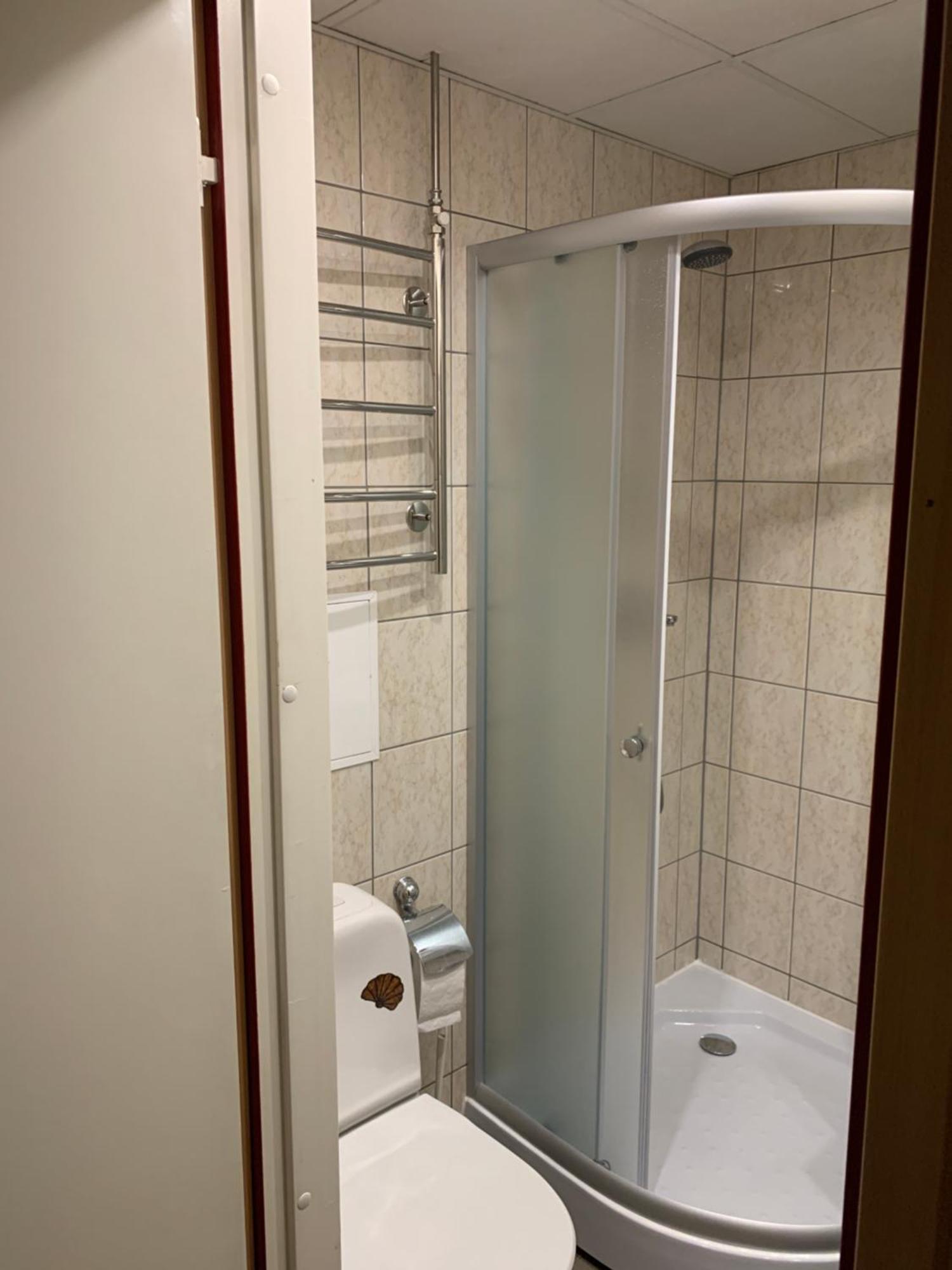 Dikol Two-Room Apartment-Self Check-In & Free Parking Near City Center Tallinn Exterior photo