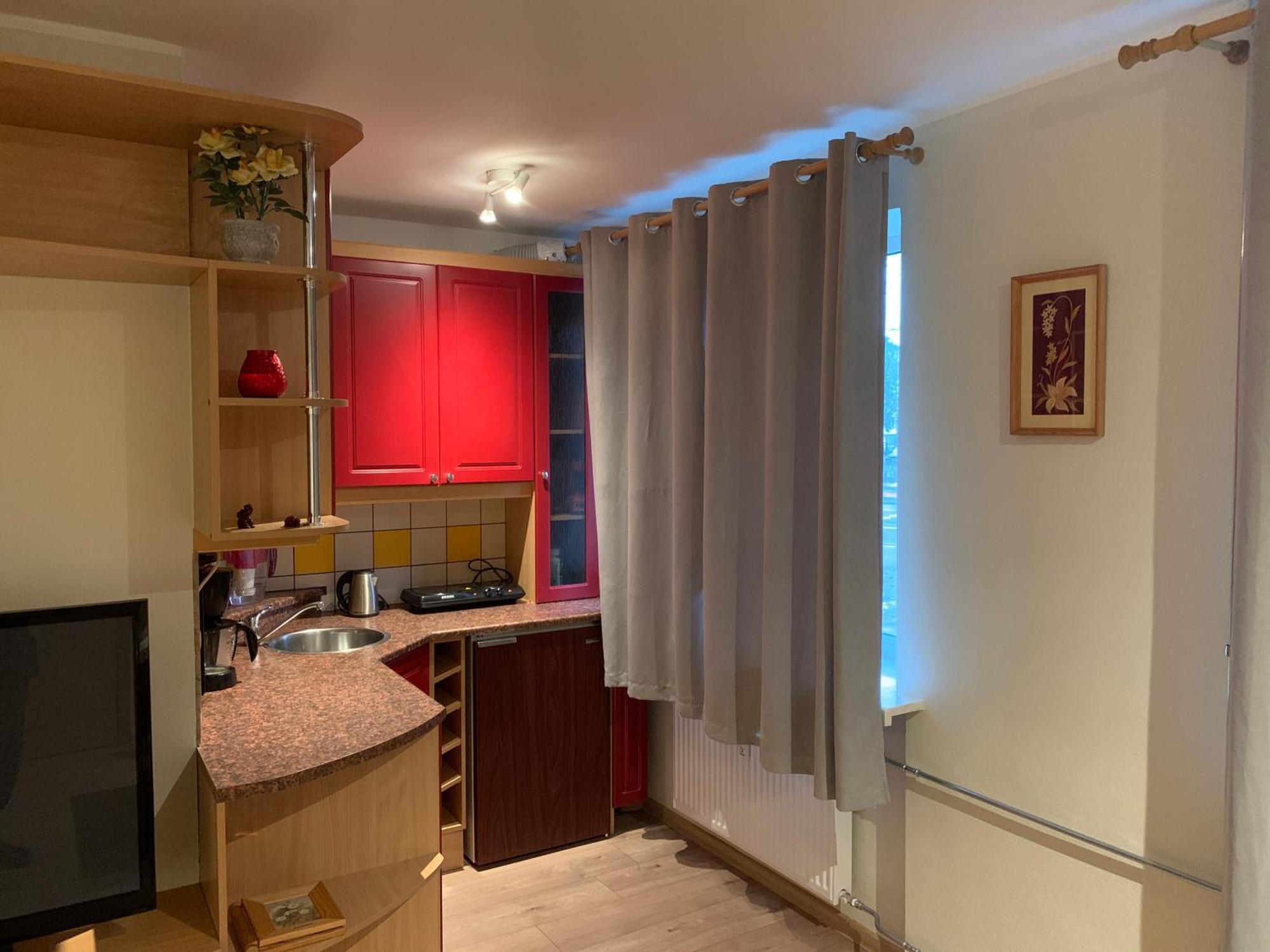 Dikol Two-Room Apartment-Self Check-In & Free Parking Near City Center Tallinn Exterior photo
